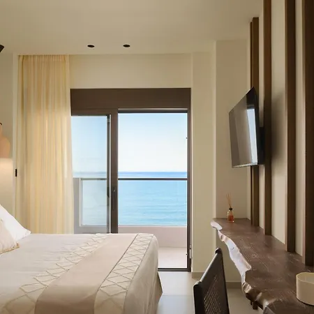 Kimata Beachfront Retreats, With Private Plunge Pools, By Thinkvilla Apartment Rethymno (Crete)